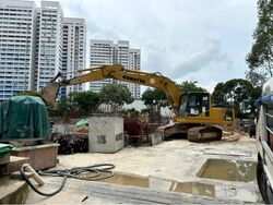 Space 18 (D12), Warehouse #504445361